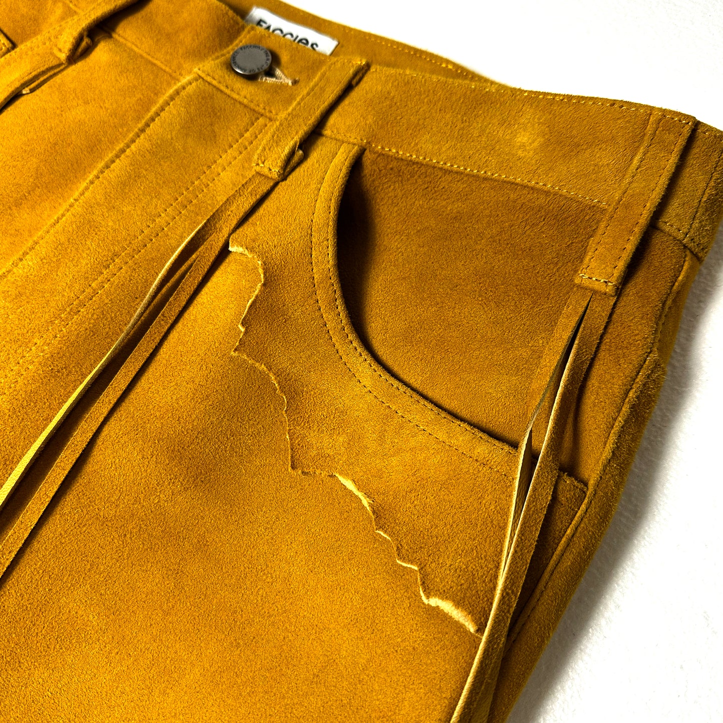 F24W03004 SUEDE FLARE PANTS