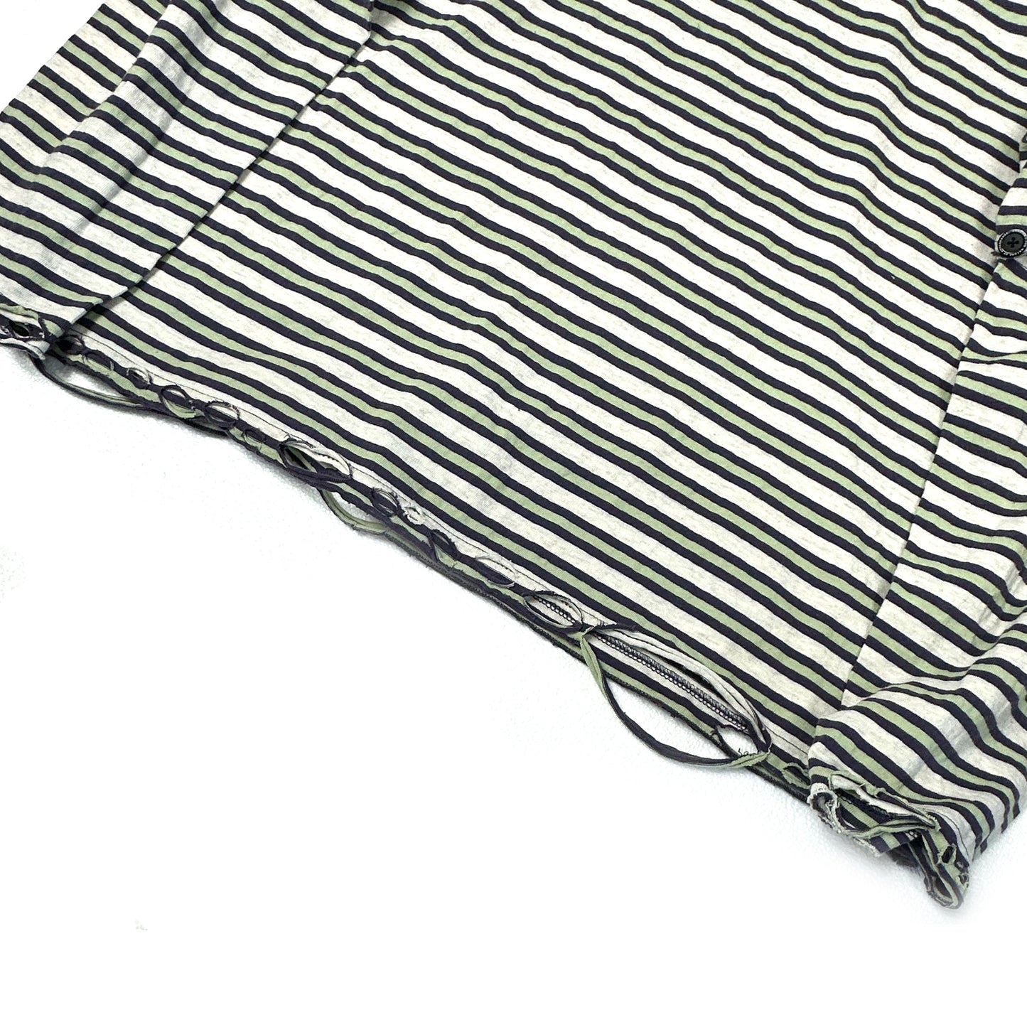 F24W02001-4 VINTAGE BORDER LS (DAMAGE)