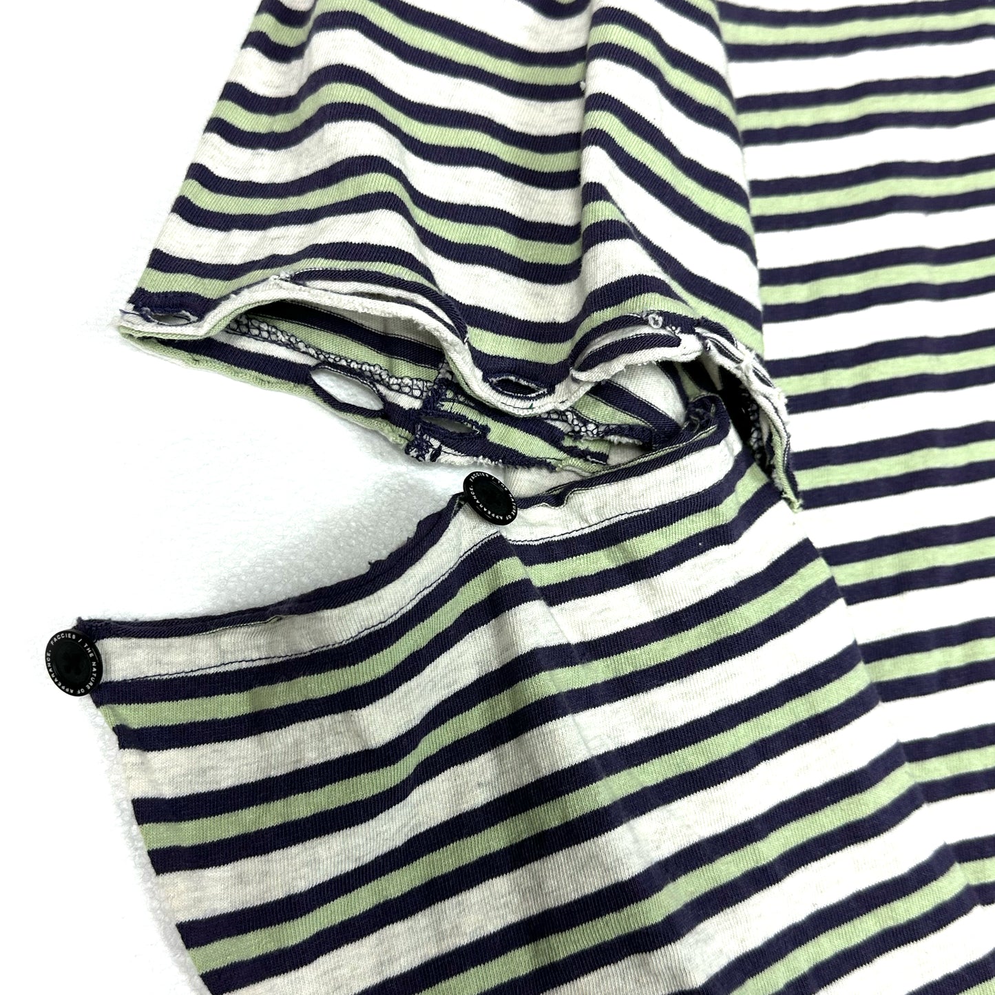 F24W02001-4 VINTAGE BORDER LS (DAMAGE)